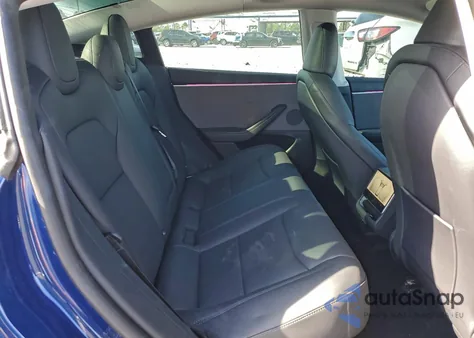 2024 Tesla Model 3 z USA, uszkodzony, nr VIN 5YJ3E1EA0RF751023